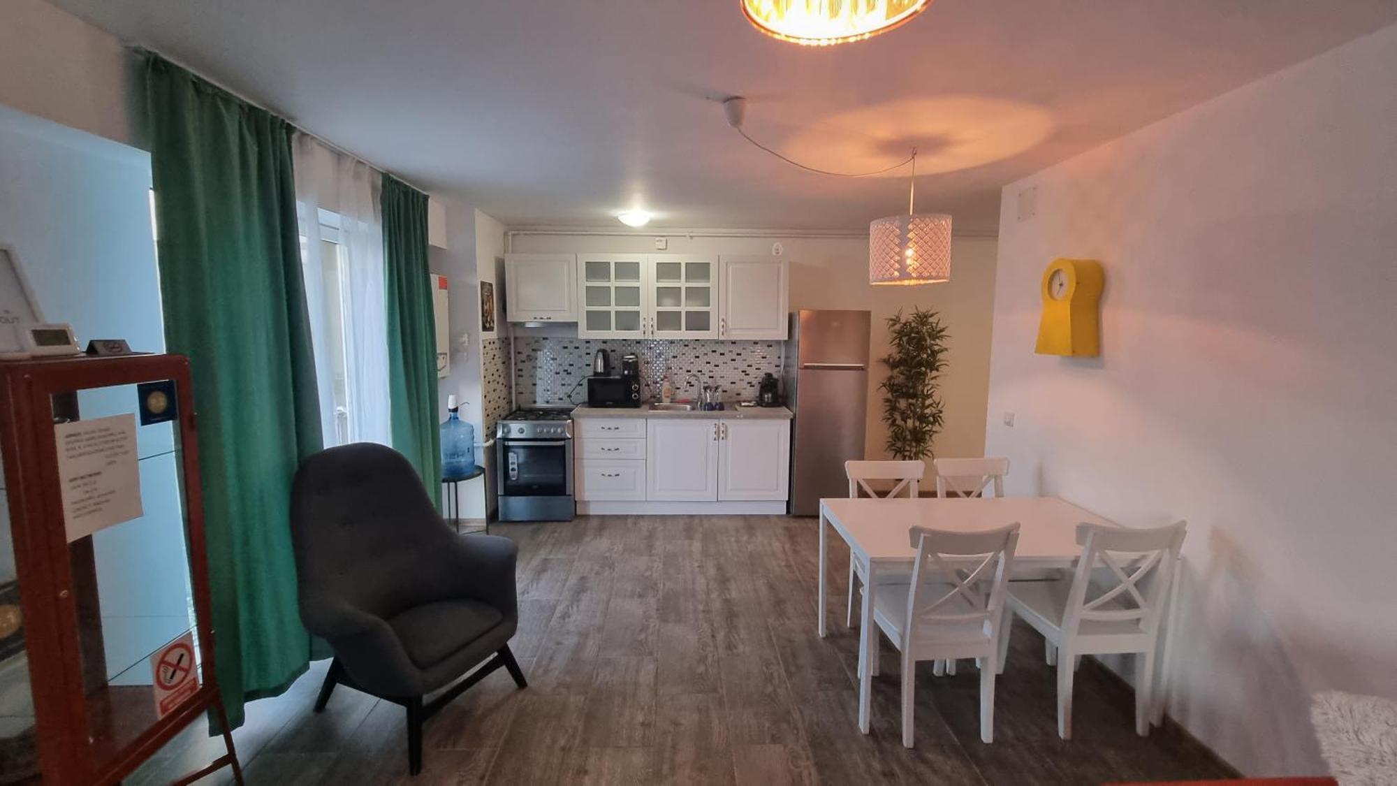 Airport Residence Otopeni Kültér fotó