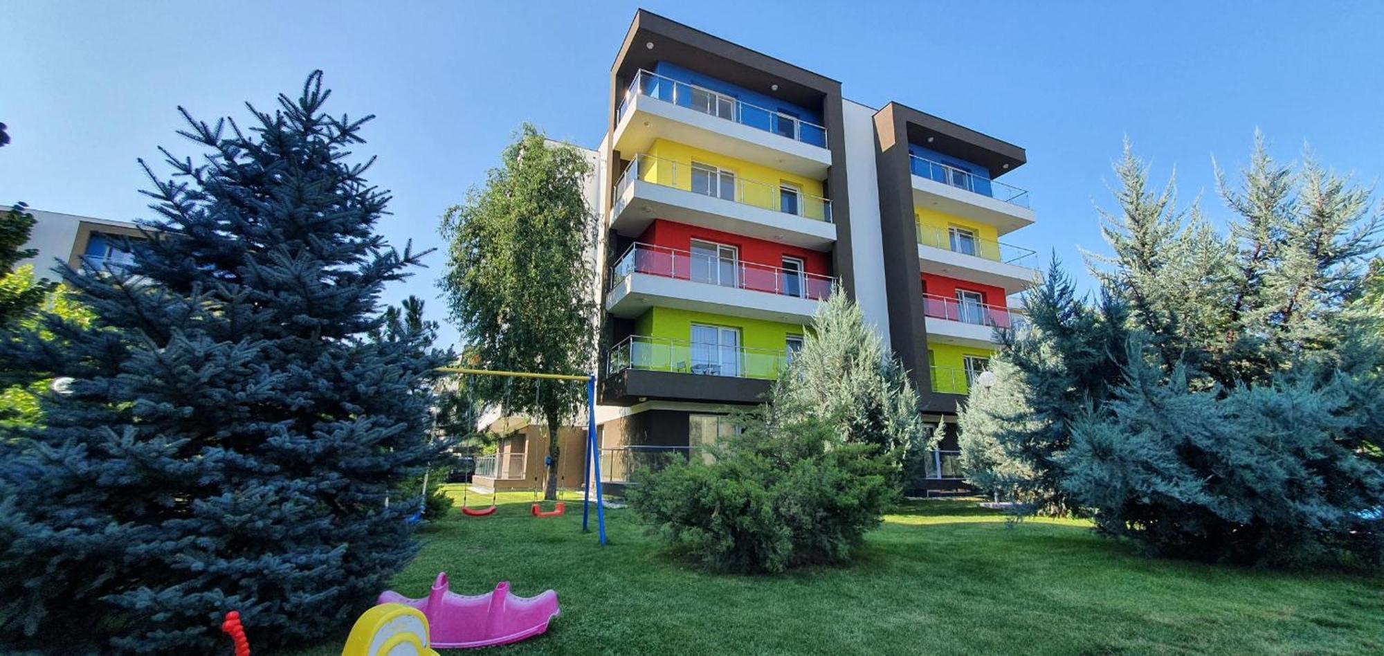 Airport Residence Otopeni Kültér fotó